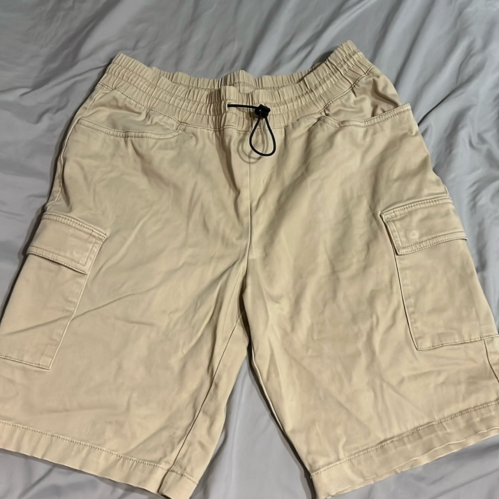 INC Khaki Cargo Shorts, Small